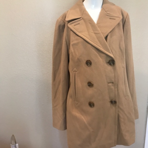 Banana Republic Jackets & Blazers - Banana republic peacoat in tan Sz.M